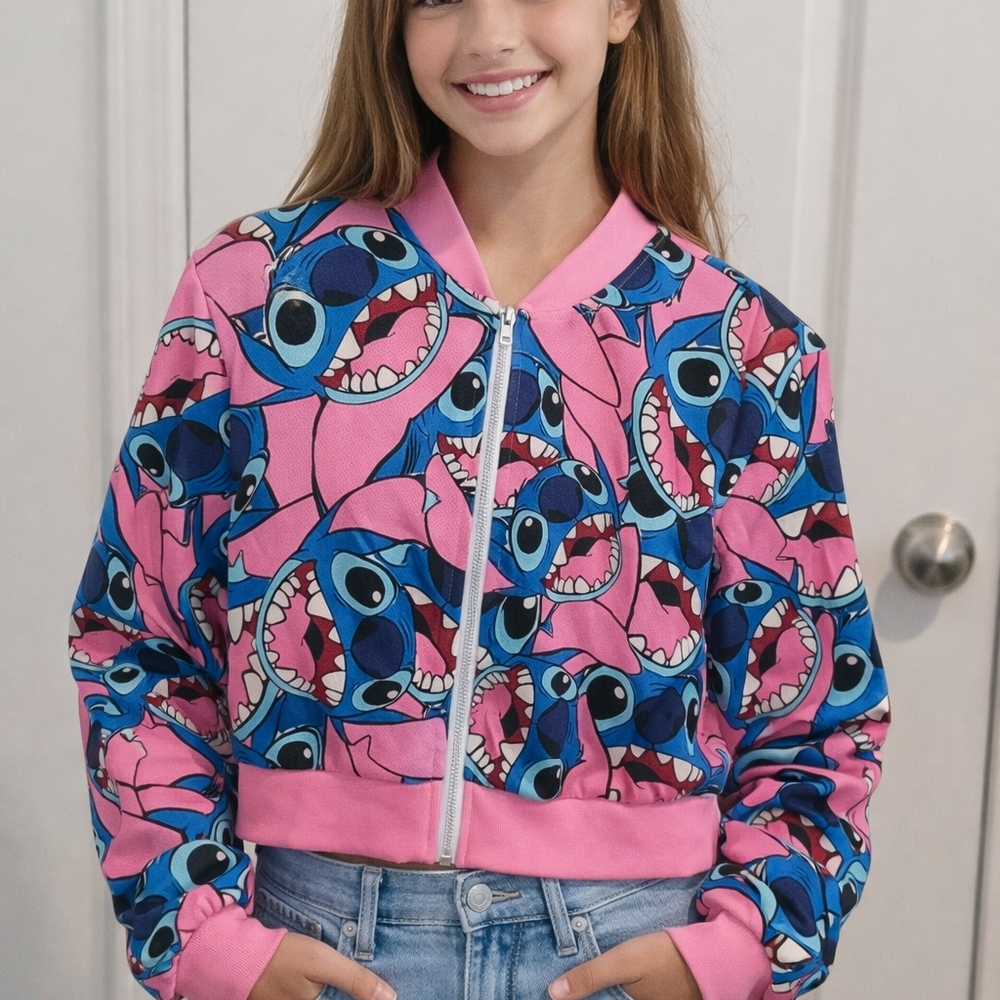 💙💗 Stitch Pink Graphic Zip-Up Jacket – Teen Size L – New Without Tags 💗💙